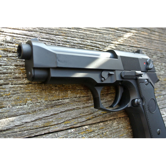 Пистолет страйкбольный CM126 Beretta M92 (CYMA)