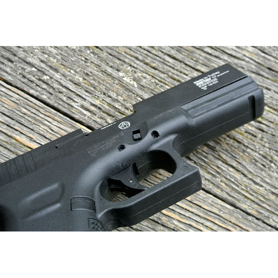 Пистолет охолощенный Retay G17 (Glock 17) черный, кал. 9мм P.A.K